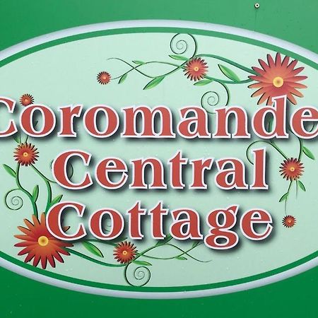 Coromandel Central Cottage Luxury W Spa Exteriör bild